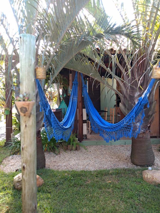 Готель Meio Roots Cabanas De Aluguel Прая-ду-Роса Екстер'єр фото